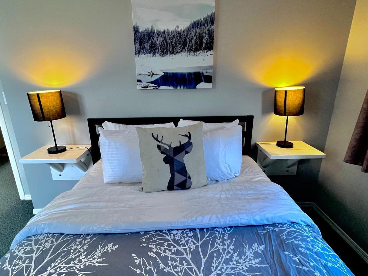 Canadian Rockies Chalets Canmore Exteriér fotografie